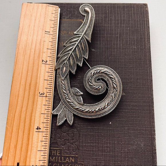 Vintage Jonette JJ silver Floral Brooch signed - Picture 4 of 8